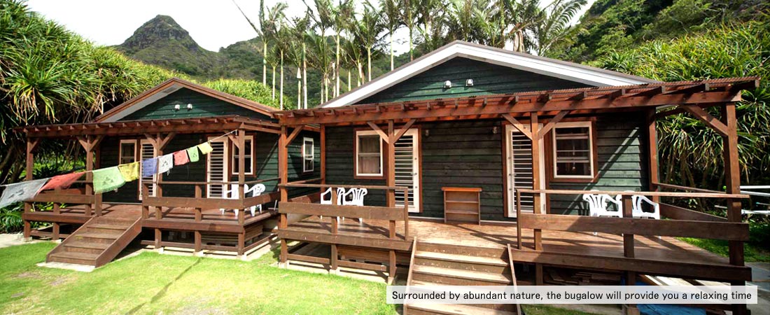 Shanti Bungalows cabins are surrounded by abundant nature, the bungalow will provide you a relaxing time.※画像bugalow → bungalow 余裕のあるとき訂正お願いします※